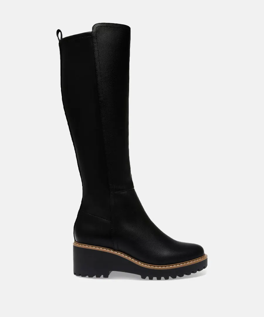 Risky Lug Sole Boots - Black